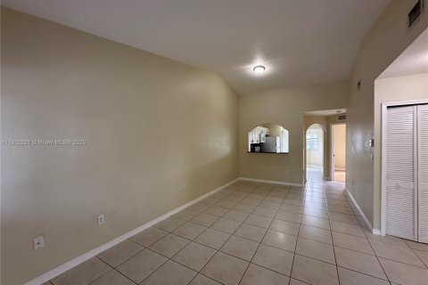 Condo in Homestead, Florida, 2 bedrooms  № 1953739 - photo 2