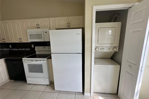 Condo in Homestead, Florida, 2 bedrooms  № 1953739 - photo 7