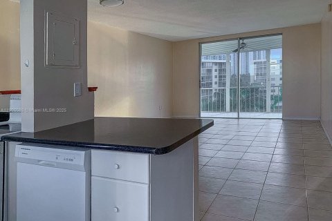 Купить кондоминиум в Авентура, Флорида 1 спальня, 70.88м2, № 1956228 - фото 7