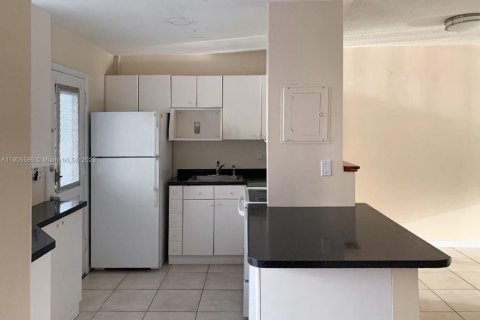 Купить кондоминиум в Авентура, Флорида 1 спальня, 70.88м2, № 1956228 - фото 5