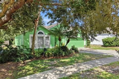 Casa en Valrico, Florida 3 dormitorios, 172.33 m2 № 2339573