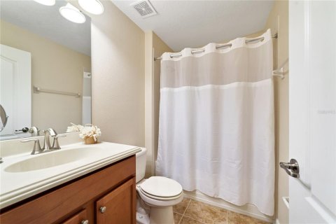 Casa en venta en Kissimmee, Florida, 5 dormitorios, 286.23 m2 № 1555908 - foto 7