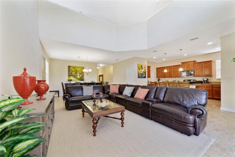 Casa en venta en Kissimmee, Florida, 5 dormitorios, 286.23 m2 № 1555908 - foto 19