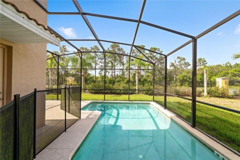Casa en venta en Kissimmee, Florida, 5 dormitorios, 286.23 m2 № 1555908 - foto 22