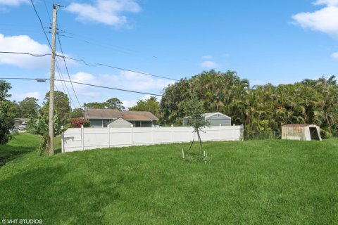 Casa en venta en Stuart, Florida, 3 dormitorios, 105.26 m2 № 1180311 - foto 1