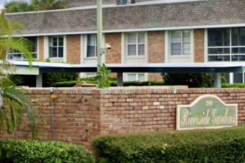 Condominio en venta en Vero Beach, Florida, 2 dormitorios, 84.91 m2 № 2183040 - foto 6
