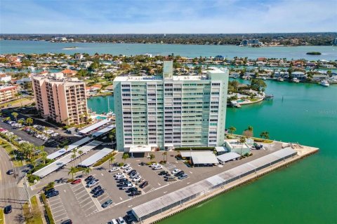 Condominio en venta en Clearwater, Florida, 2 dormitorios, 120.31 m2 № 1510248 - foto 21
