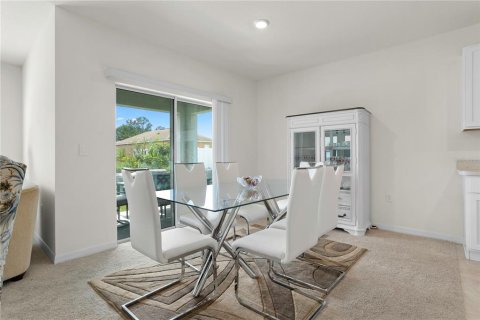 House in Kissimmee, Florida 4 bedrooms, 169.83 sq.m. № 1833523 - photo 7