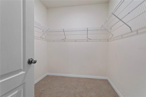 House in Kissimmee, Florida 4 bedrooms, 169.83 sq.m. № 1833523 - photo 15