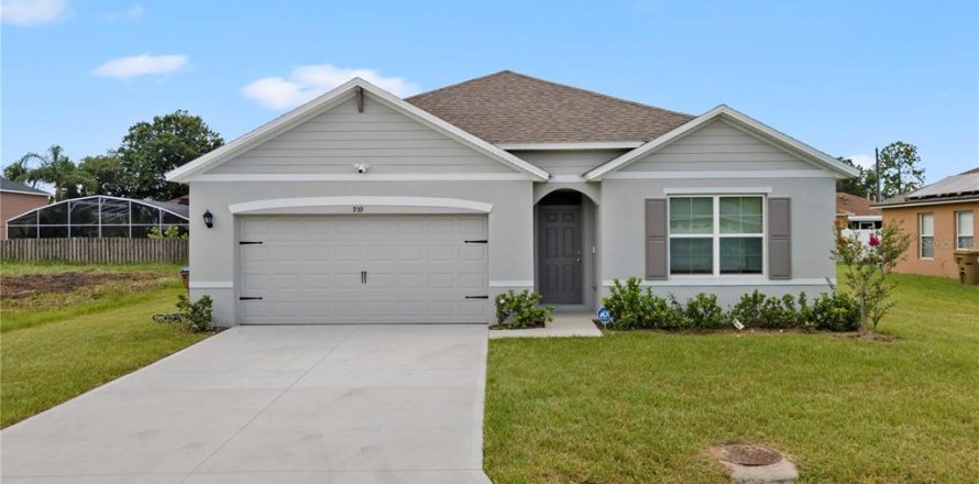 House in Kissimmee, Florida 4 bedrooms, 169.83 sq.m. № 1833523