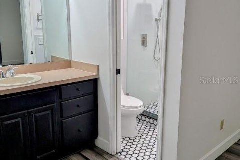 Condo in Apopka, Florida, 2 bedrooms № 2150357 - photo 18