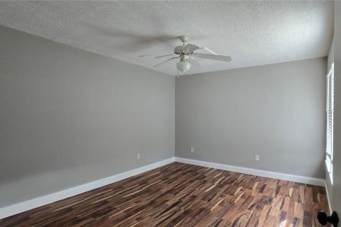 Снять в аренду таунхаус в Дэвенпорт, Флорида 6 комнат, 134.52м2, № 1906856 - фото 15