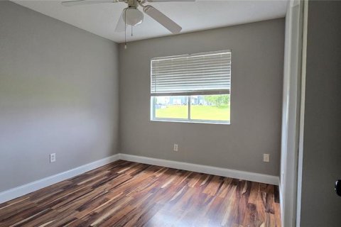 Снять в аренду таунхаус в Дэвенпорт, Флорида 6 комнат, 134.52м2, № 1906856 - фото 18