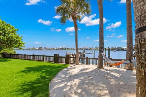 Casa en alquiler en Clearwater, Florida, 3 dormitorios, 192.12 m2 № 1916819 - foto 28