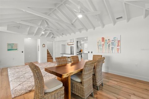 Casa en alquiler en Clearwater, Florida, 3 dormitorios, 192.12 m2 № 1916819 - foto 23