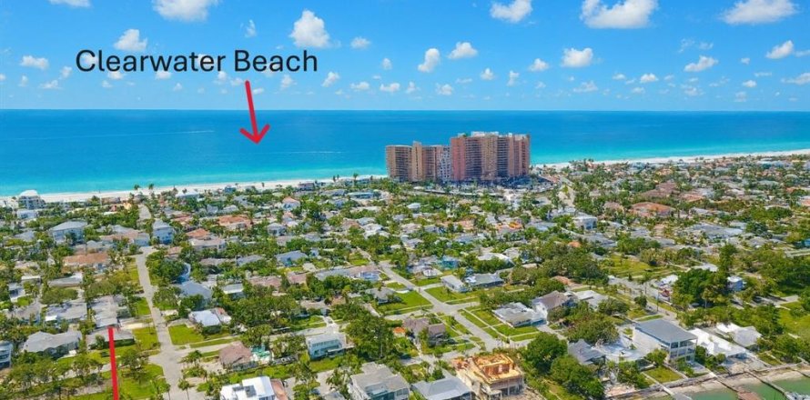 Casa en Clearwater, Florida 3 dormitorios, 192.12 m2 № 1916819