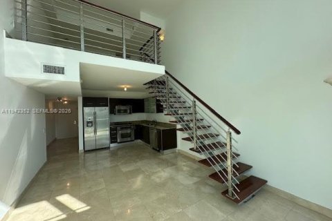 Condominio en alquiler en Miami, Florida, 1 dormitorio, 98.29 m2 № 1999825 - foto 5