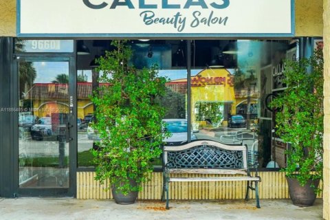 Immobilier commercial à vendre à Pembroke Pines, Floride № 1933706 - photo 5