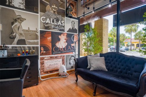 Immobilier commercial à vendre à Pembroke Pines, Floride № 1933706 - photo 6