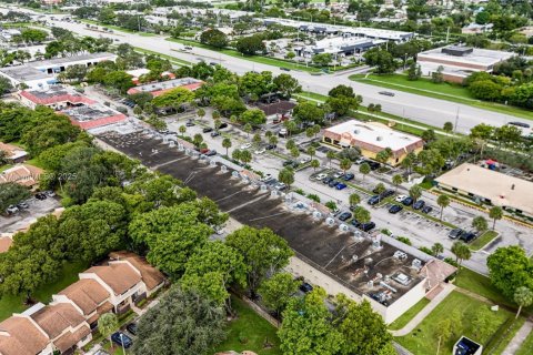 Immobilier commercial à vendre à Pembroke Pines, Floride № 1933706 - photo 7