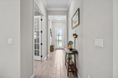 House in Port St. Lucie, Florida 3 bedrooms, 200.02 sq.m. № 2191052 - photo 4