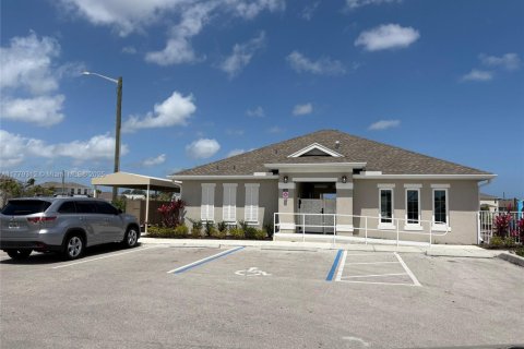 Villa ou maison à vendre à St. Lucie, Floride: 3 chambres, 128.02 m2 № 1709154 - photo 29