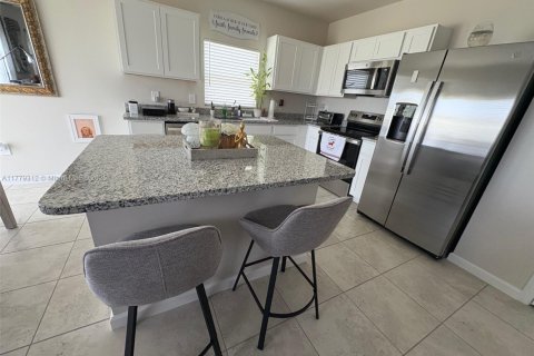 Villa ou maison à vendre à St. Lucie, Floride: 3 chambres, 128.02 m2 № 1709154 - photo 13