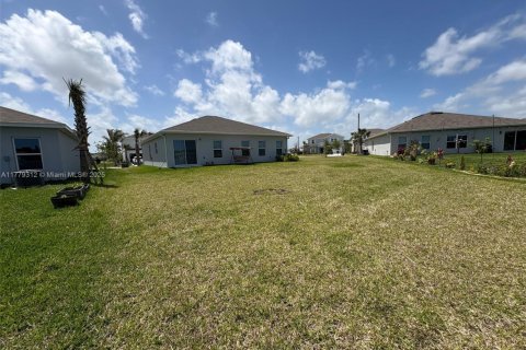 Villa ou maison à vendre à St. Lucie, Floride: 3 chambres, 128.02 m2 № 1709154 - photo 27