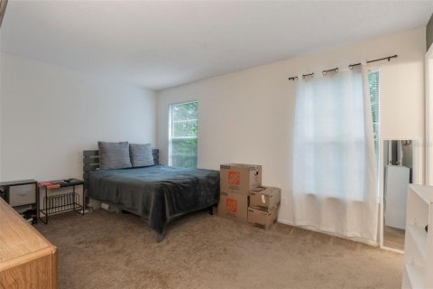 House in Orlando, Florida 3 bedrooms, 117.43 sq.m. № 1801528 - photo 12