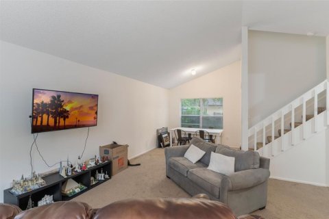 House in Orlando, Florida 3 bedrooms, 117.43 sq.m. № 1801528 - photo 6