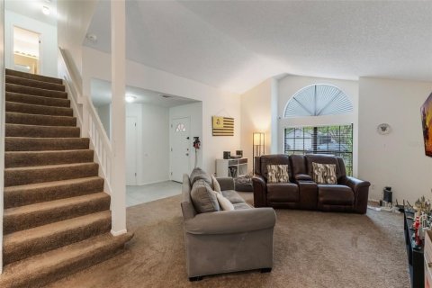 House in Orlando, Florida 3 bedrooms, 117.43 sq.m. № 1801528 - photo 4