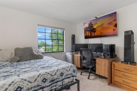 House in Orlando, Florida 3 bedrooms, 117.43 sq.m. № 1801528 - photo 14