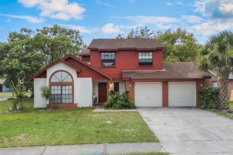 House in Orlando, Florida 3 bedrooms, 117.43 sq.m. № 1801528 - photo 1