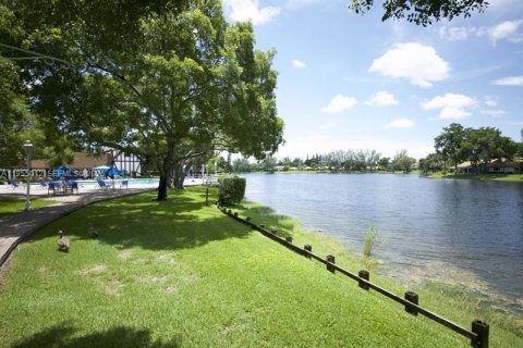 Appartement à louer à Lauderhill, Floride: 1 chambre, 74.32 m2 № 2010867 - photo 24