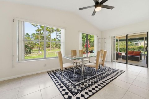 Villa ou maison à louer à Lake Worth, Floride: 4 chambres, 236.53 m2 № 2146993 - photo 25