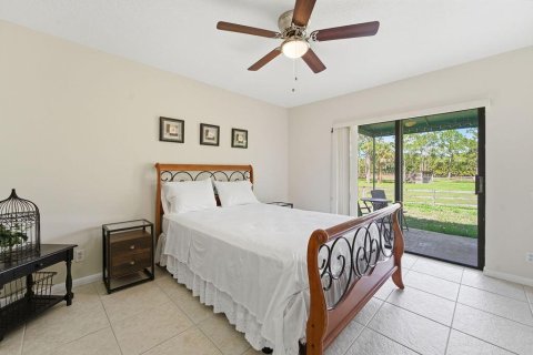 Villa ou maison à louer à Lake Worth, Floride: 4 chambres, 236.53 m2 № 2146993 - photo 20