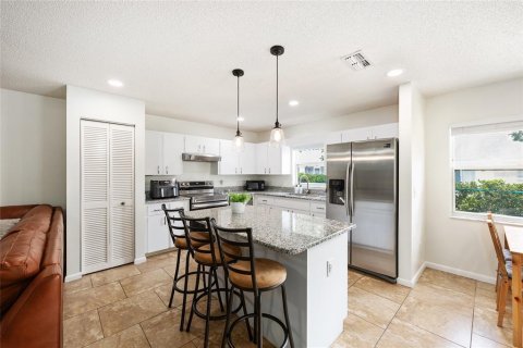 House in Ocala, Florida 2 bedrooms, 131.18 sq.m. № 2148911 - photo 13