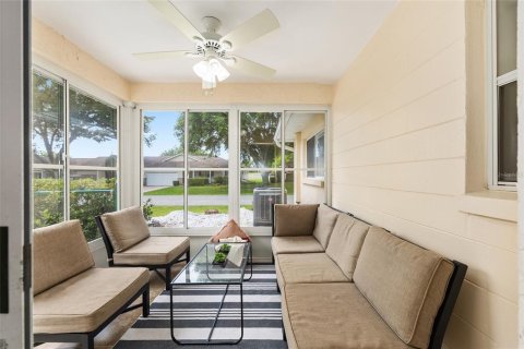 House in Ocala, Florida 2 bedrooms, 131.18 sq.m. № 2148911 - photo 5