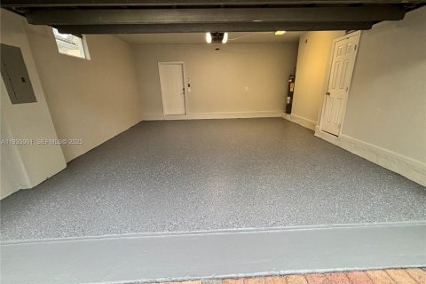 Casa en venta en Pembroke Pines, Florida, 3 dormitorios, 165.37 m2 № 1993242 - foto 29