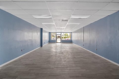 Propiedad comercial en alquiler en Tavares, Florida, 111.48 m2 № 1520152 - foto 14