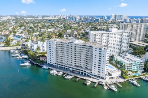 Condominio en venta en Fort Lauderdale, Florida, 3 dormitorios, 181.16 m2 № 2181579 - foto 5