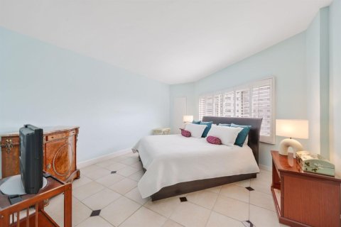 Condominio en venta en Fort Lauderdale, Florida, 3 dormitorios, 181.16 m2 № 2181579 - foto 28