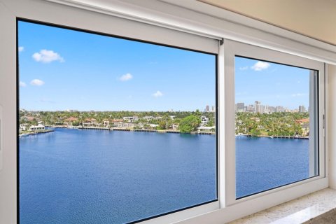 Condominio en venta en Fort Lauderdale, Florida, 3 dormitorios, 181.16 m2 № 2181579 - foto 18