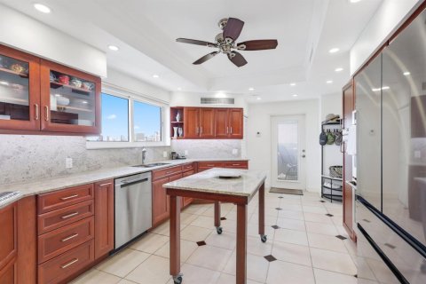Condominio en venta en Fort Lauderdale, Florida, 3 dormitorios, 181.16 m2 № 2181579 - foto 21