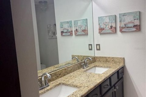 Adosado en alquiler en Land O' Lakes, Florida, 3 dormitorios, 171.13 m2 № 1914506 - foto 8