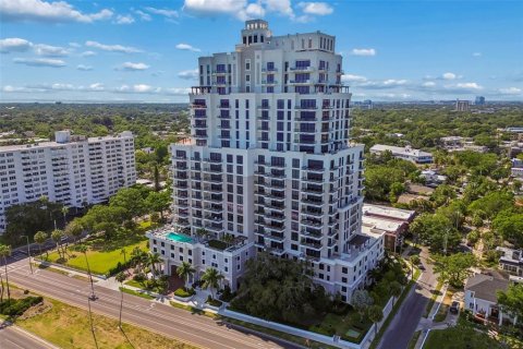 Condo à Tampa, Floride, 2 chambres  № 2139825