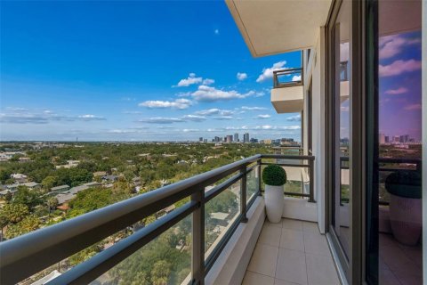 Condominio en venta en Tampa, Florida, 2 dormitorios, 180.42 m2 № 2139825 - foto 29