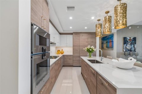 Condominio en venta en Tampa, Florida, 2 dormitorios, 180.42 m2 № 2139825 - foto 23