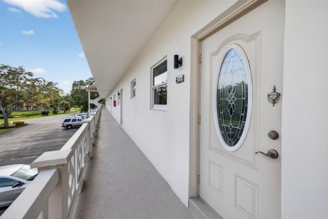 Condominio en venta en Lauderdale Lakes, Florida, 1 dormitorio, 63.55 m2 № 2054977 - foto 22