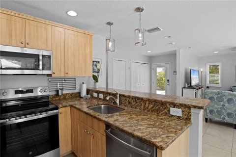 Casa en venta en Anna Maria, Florida, 4 dormitorios, 152.36 m2 № 2147982 - foto 14